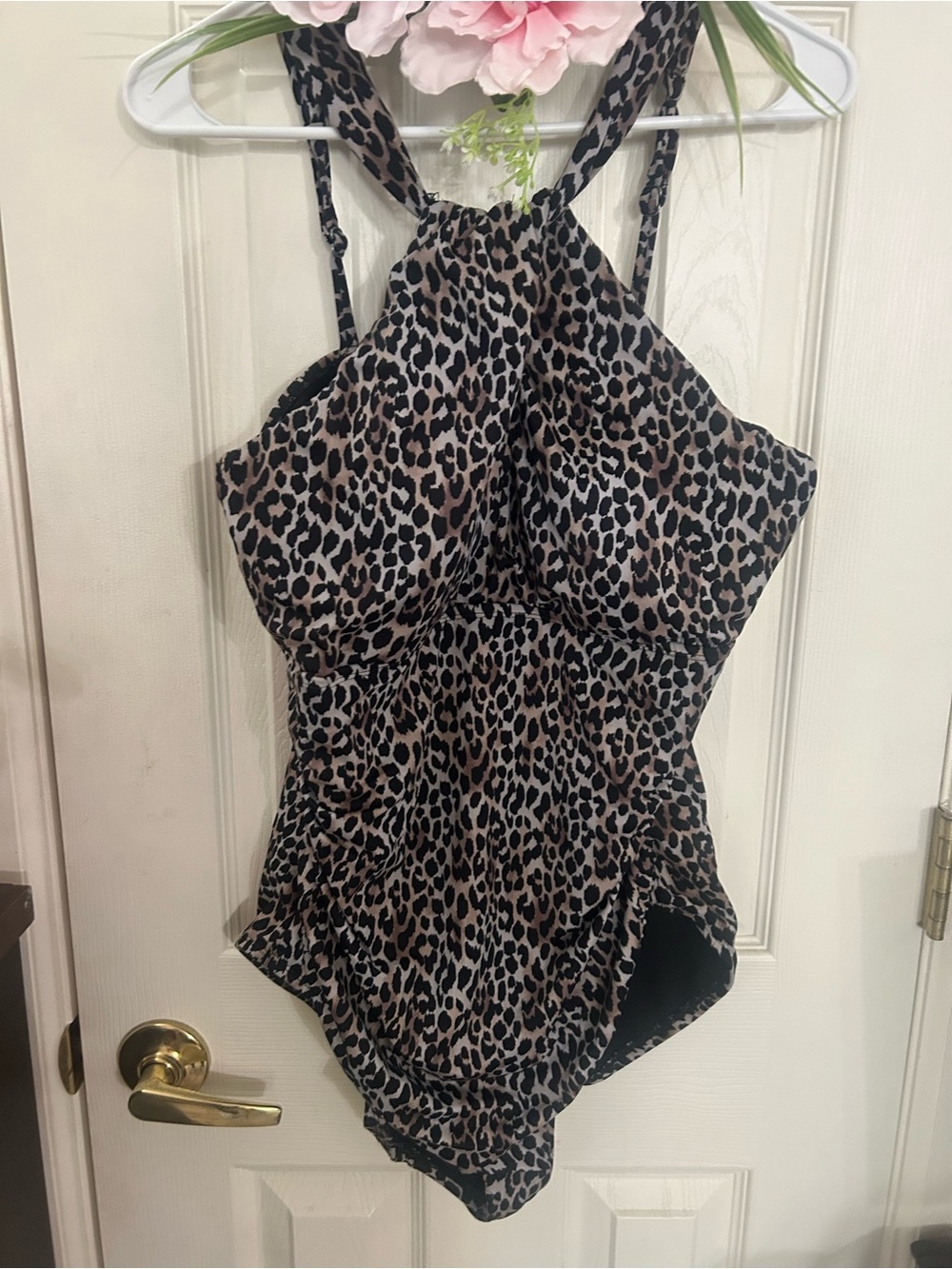 Leopard Print ladies One-Piece Swimsuit - Brown/Black size XL.
